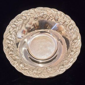 RWP Wilton Armetale Pewter 13.5" Serving Bowl  - Oakleaf and Acorn - X-Large